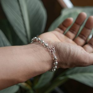 Sphadikam Single Layer Silver Bracelet/Kaichain